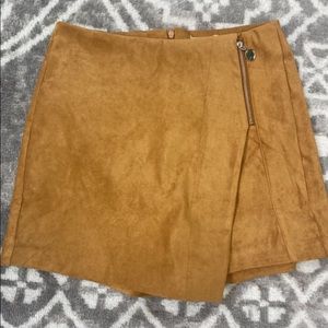 Entro - Faux Suede Skort Sz:medium